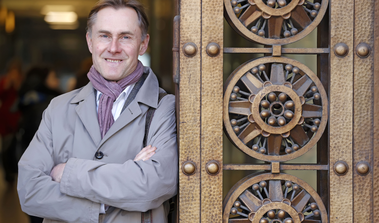 ROZHOVOR s MUDr. Hroboněm: Strkat hlavu do písku před stárnutím populace nemá cenu