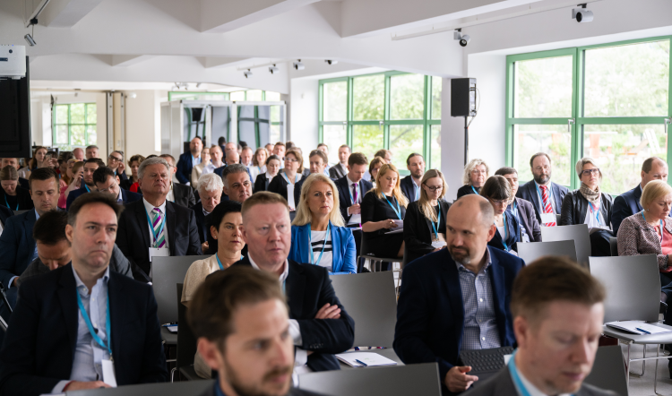 Rozdílná dostupnost moderních léčiv v EU: příčiny a možná řešení